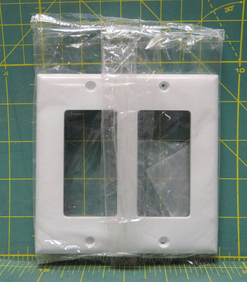 Pass & Seymour SP262-W Thermoset Plastic, Smooth, White, 2 Gang Rocker 2SPLEX