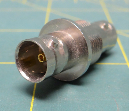 Pasternack Bulkhead Mount BNC Female to BNC Female Adapter PN: PE9093