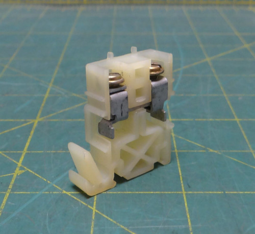 Square D 9080-GB3 Series A Terminal Block, 300 Volt, 8-22 AWG, 1.35" Width