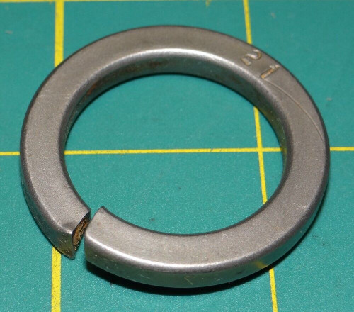 QTY: 32 Plain Finish NIC4 Split Lock Washer 1-1/16" ID, 1-1/2" OD, 3/16" Thick