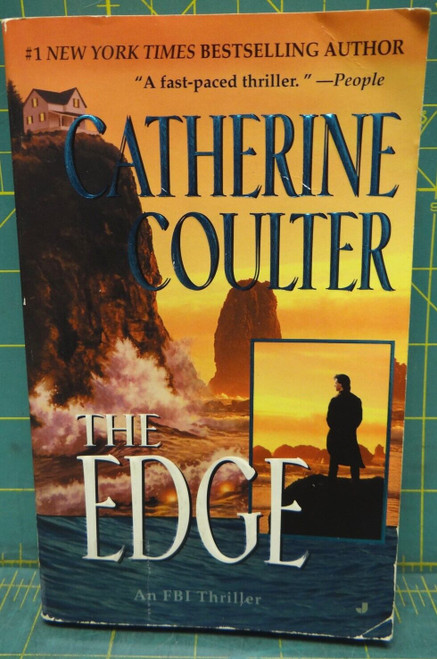 The Edge An FBI Thriller Book 4 Catherine Coulter Paperback Suspense Thriller