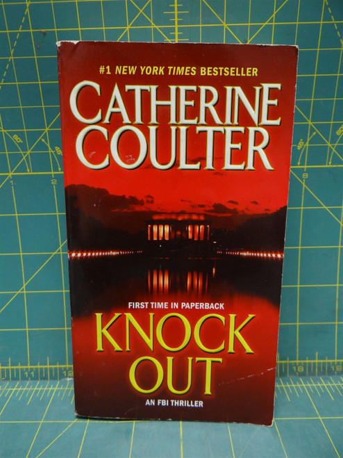 Knockout An FBI Thriller Book 13 Catherine Coulter Paperback Suspense Thriller