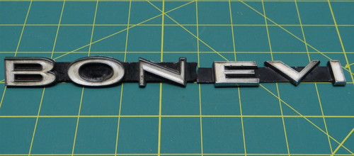 Vintage 1966 PARTIAL Pontiac Bonneville Grill Emblem P/N 9775153