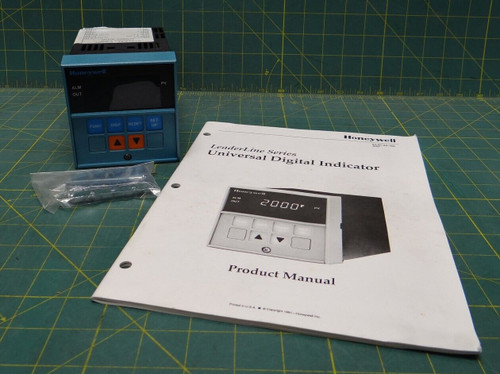 Honeywell Universal Digital Indicator Model DI2007, 120 VAC 60 Hz