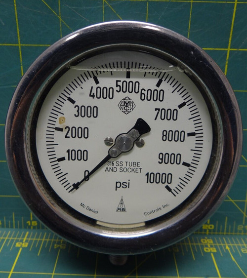 3 1/2" Mc Daniel Gauge 0-10,000 psi Lower 1/4 NPT Stainless Liquid Filled