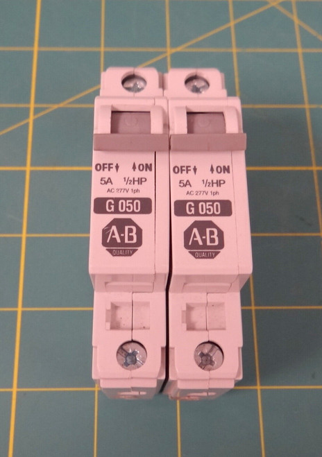 Pair of Allen-Bradley Manual Motor Controllers 1492-CB1