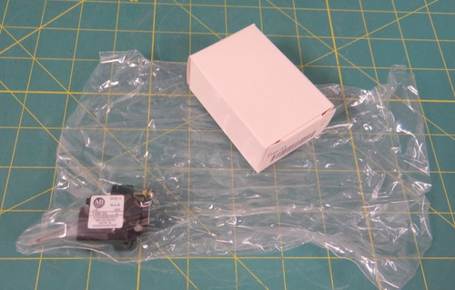 Allen Bradley 1495-G4 Auxiliary Contact Size 4   *NEW*