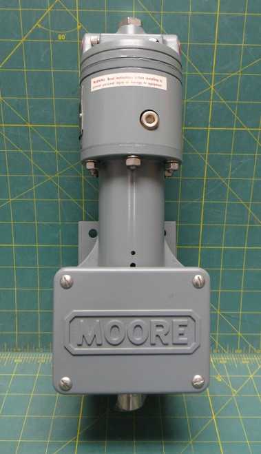 Moore / Siemens 173S-M64 Pneumatic Pressure Transmitter NSN 6685-01-221-4110