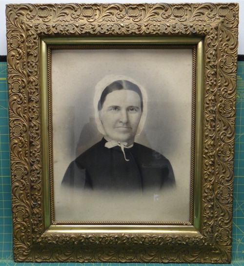 Vintage Antique Wood Gilded Framed Portrait Photo Woman 25-1/4" x 29-1/4"