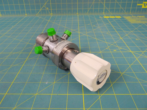 Matheson 9463-4-V4FM ULTRA-LINE Dual-Stage Ultra High-Purity SS Regulator 