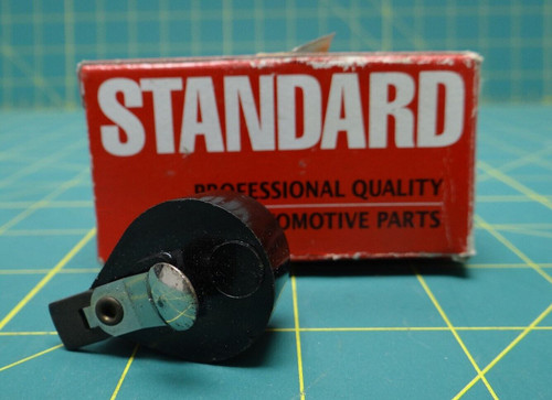 Standard Motor Products DR-158 Distributor Rotor