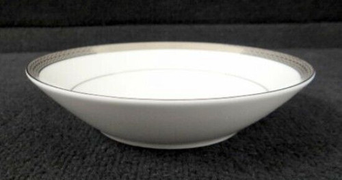 Noritake China Queen's Platinum Soup Bowl #4286 7 5/8 Inches Great Condition
