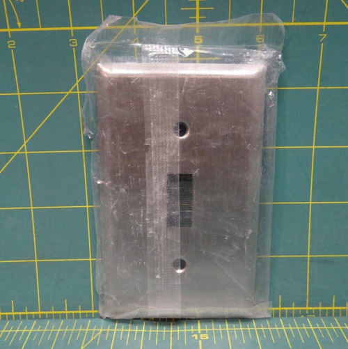 Mulberry 97071 1-Gang Toggle Switch Wallplate Stainless Steel New