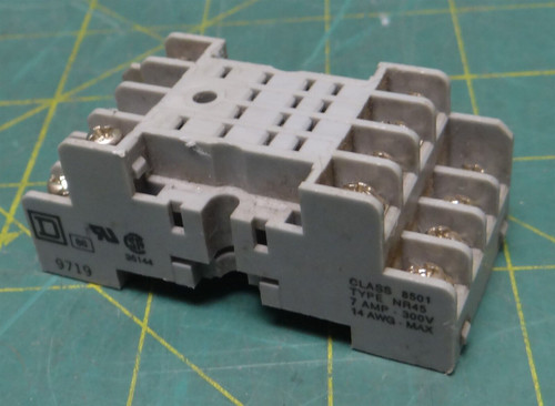 Schneider Electric Square D Relay Socket 8501-NR45 14-Pin 300 V 10 A DIN Rail