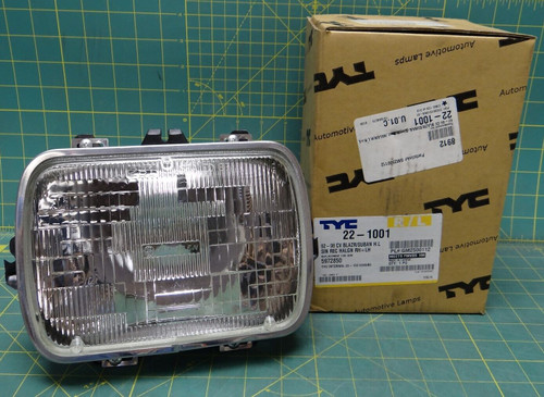 TYC Automotive Lamps Replacement Headlight Assembly GM2500112