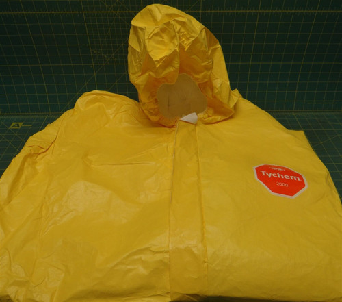 Du Pont TyChem Chemical Suit DUPQC122S-XL Size XL Yellow Includes Hood and Socks