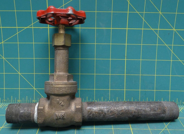 Milwaukee 1150-1160 Gate Valve 3/4" FNPT 150 SWP 300 WOG With Pipe Nipples