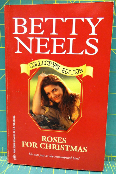 Roses for Christmas Betty Neels Collector's Edition Harlequin Romance Paperback
