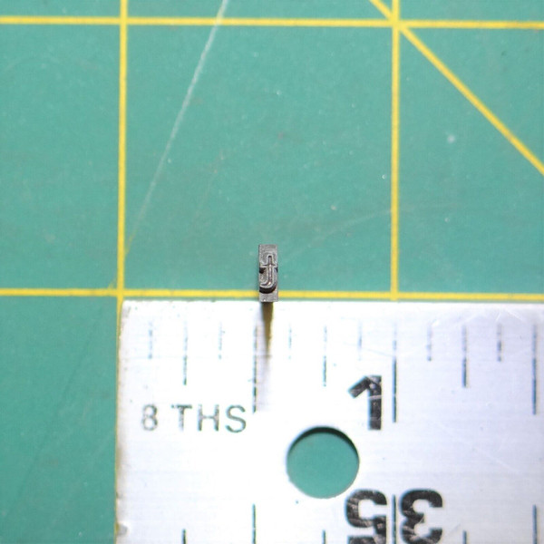 (1) Lower case "t" Antique Metal Typeset Letterpress Block 'Parry Bold' 12pt