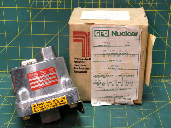 Barksdale Control Products Mechanical Pressure Switch D1T-A3SS-P2 120 VAC