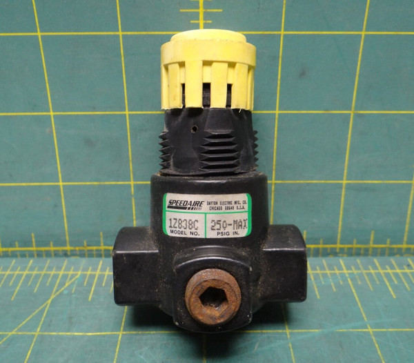 Speedaire 1Z838C 1/4" Air Line Pressure Regulator 250 MAX PSI