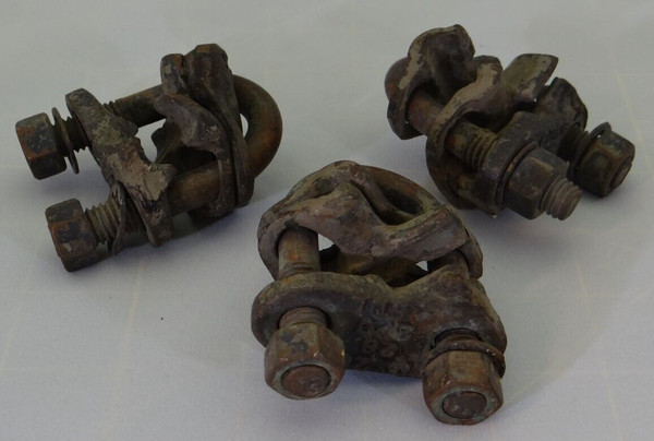 Lot of 3 CX26 26 2/0 4 SOL U-Bolt Clamp For Up to Two Cables