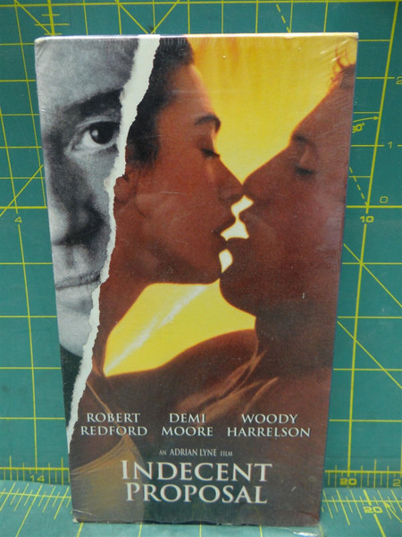 Indecent Proposal 1997 VHS Rated R Demi Moore 1hr 57 mins Paramount