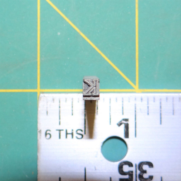 (1) Upper case "K" Antique Metal Typeset Letterpress Block 'Parry Bold' 12pt