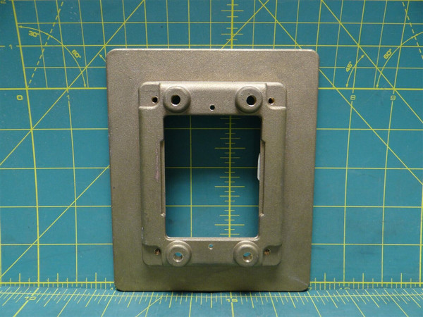 Wiremold Brass Signle Gang Electric Outlet Cover P/N: 1000026