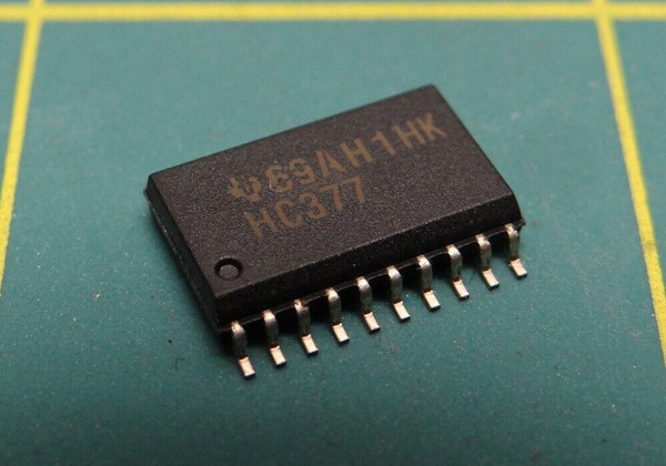 QTY: 5 Texas Instruments 69AH1HK HC377 D-Type Edge Triggered Flip-Flop