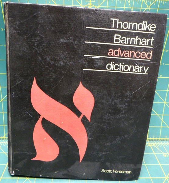 Thorndike Barnhart Advanced Dictionary 1974 Hardcover Second Edition