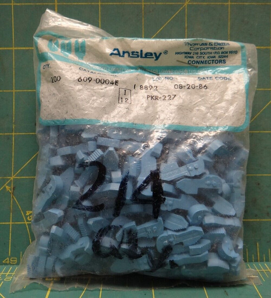 QTY: 214 T&B Ansley PKR-227 Blue Connectors Cat No. 609-0004E
