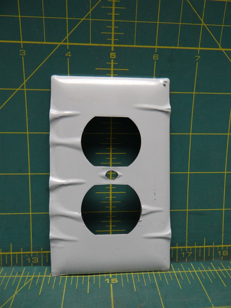 Hubbell SS8 Faceplate, 1-Gang Duplex, Wall Plate Stainless Steel Body