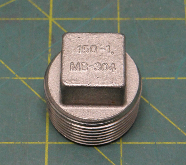 1" NPT Low-Pressure 304SS Threaded Pipe Fitting Plug with External Square Drive