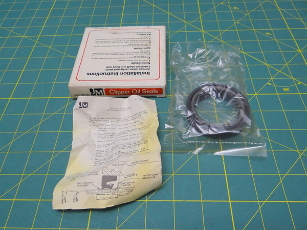 Johns Manville Clipper 193-W268 Oil Seal  S-16478-LDS-1