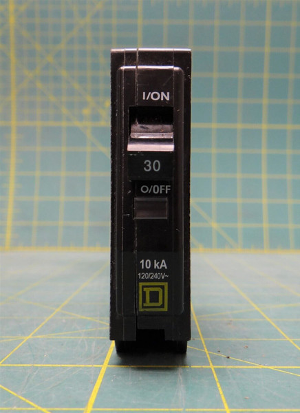 Square D QO130 N5590 1P 1PH 30A 10kA @ 120/240V Thermal Magnetic Circuit Breaker