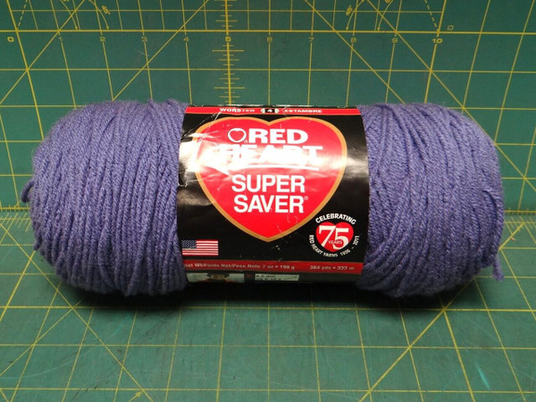 364 Yds - 7 oz Red Heart Super Saver 100 % Acrylic - Lavender E300 0358