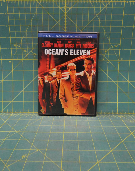 Ocean's Eleven (2001) George Clooney, Matt Damon & Brad Pitt, Crime Comedy DVD