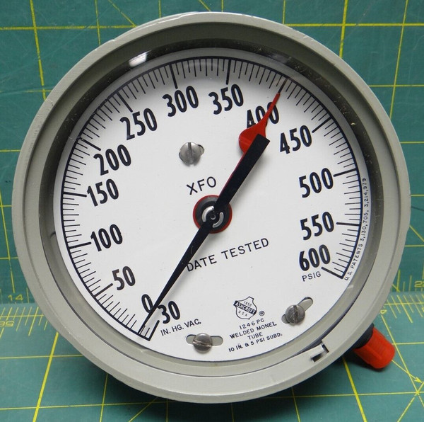 4 1/2" Ashcroft Vacuum Pressure Gauge -30-0-600 psi  With Set Pointer
