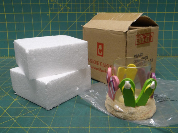 Yankee Candle 1340973 Glass Multicolor Flip Flop Votive Candle Holder, 1.75" ID