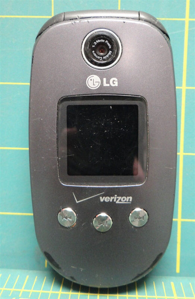 Verizon Wireless LG VX8350 Silver Camera Flip-phone *Sold As Is*