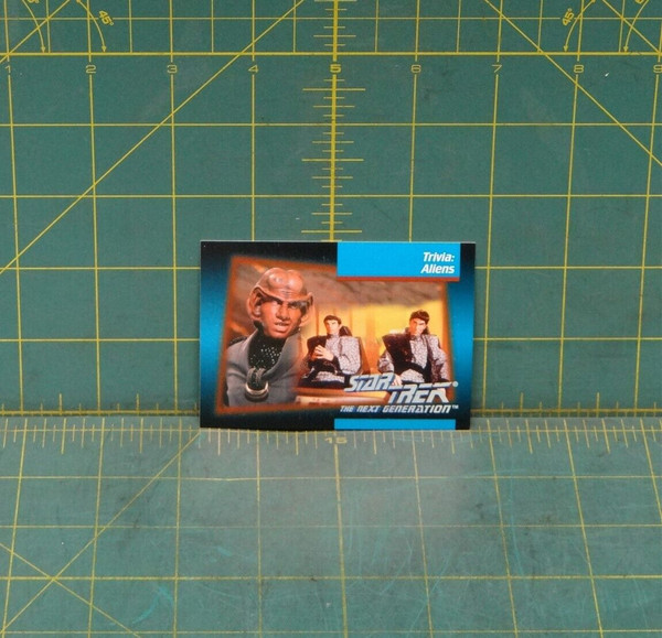 Star Trek The Next Generation 1992 Trading Card #117 Trivia: Aliens