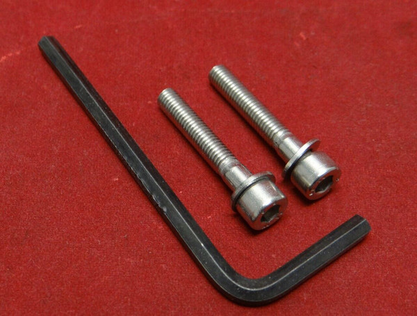 Pack of 2 Cap Head Screws 1-1/4" (DIN 912)-A4 Stainless Steel w/ Washer