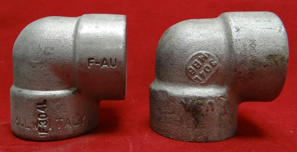 Lot of 2, 1" Socket Weld 90 Degree Pipe Elbows 304L