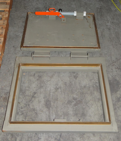 EMP RF Shielded Mil-Spec Steel Emergency Hatch Door