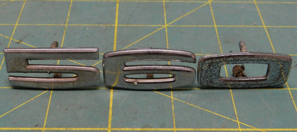 Vintage 1960's AMC Rambler Emblem Numbers "5" "6" "0" P/N 3490320/1/4