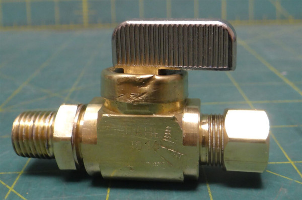 Dahl Mini-Ball Valve Petcock & Gauge Cock 521-61-61 J014 A112.18.1M 5737307