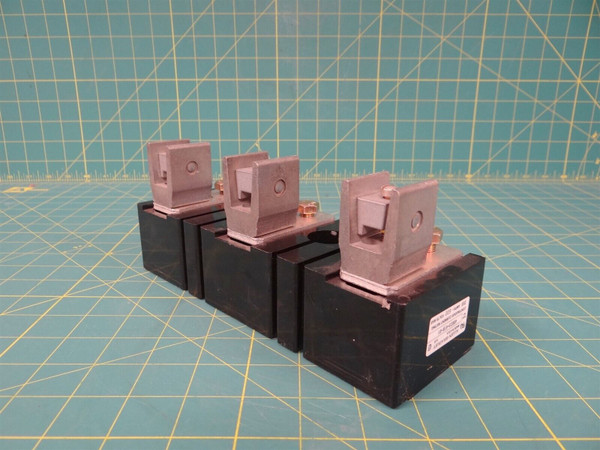 Allen Bradley 40023-419-01 Fuse Block For Disconnect Switch 