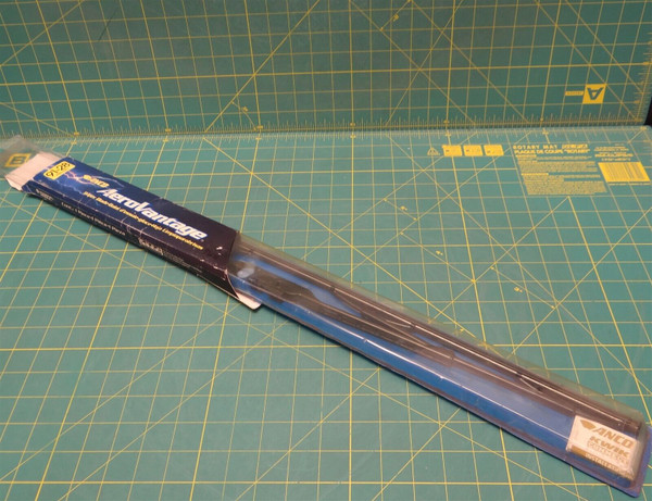 ANCO Forklift Wiper Blade, P/N 91-28, 700mm