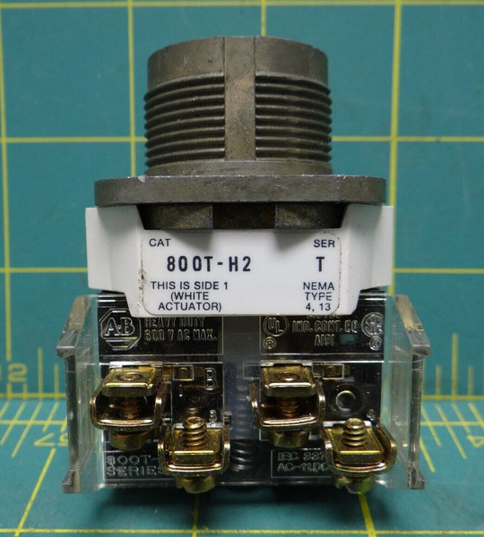 Allen-Bradley 2 Position Switch Cat. 800T-H2 Ser T